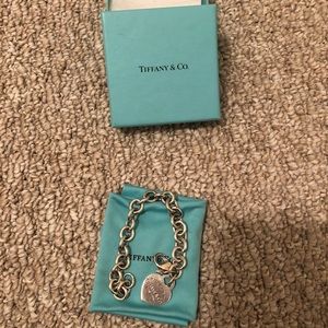 Return to Tiffany bracelet
